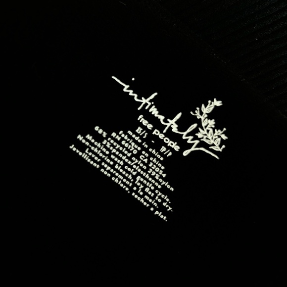 Free People black bodysuit - Picture 4 of 4